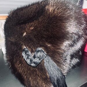 Elegant Brown Fur Women's Accessory Vintage